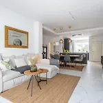Apartament Azahara 2, Contemporary Scandinavian Style Open Plan With 2 Terraces