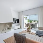 Apartament Azahara 2, Contemporary Scandinavian Style Open Plan With 2 Terraces