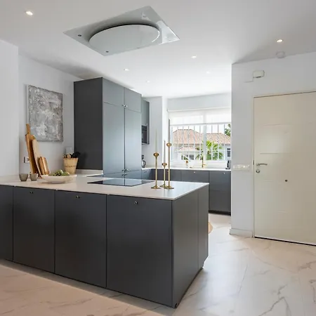 아파트 Azahara 2, Contemporary Scandinavian Style Open Plan With 2 Terraces