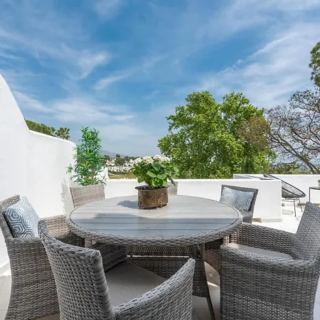 Lejlighed Azahara 2, Contemporary Scandinavian Style Open Plan With 2 Terraces Marbella